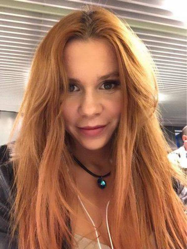 Сара +38(050)234-9613