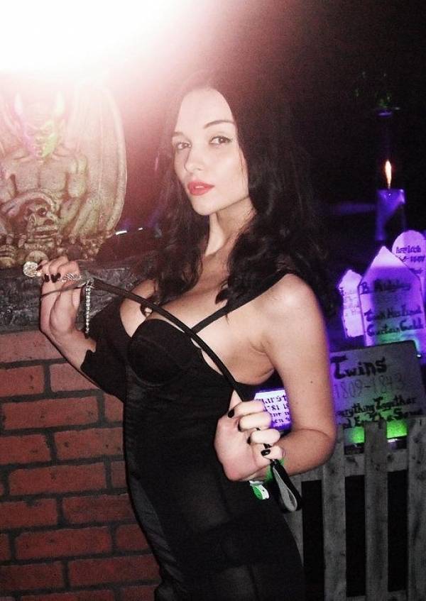 Твоя госпожа +38(097)355-3515